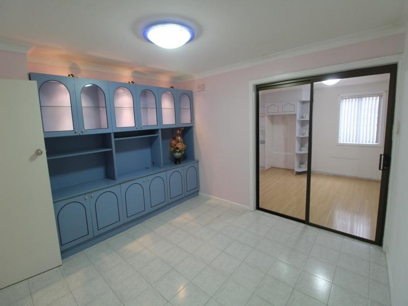 , Fairfield West NSW 2165