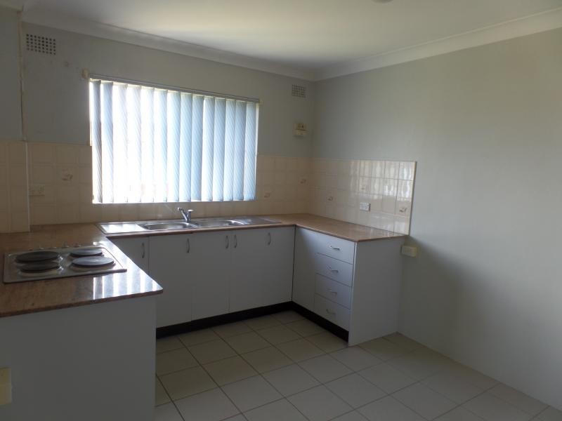 37 NELSON ST, Fairfield NSW 2165