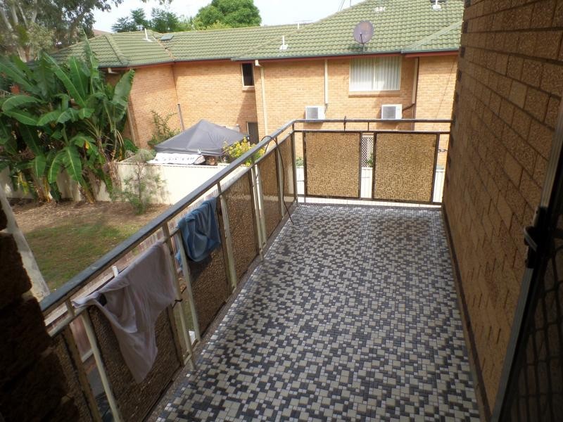 37 NELSON ST, Fairfield NSW 2165