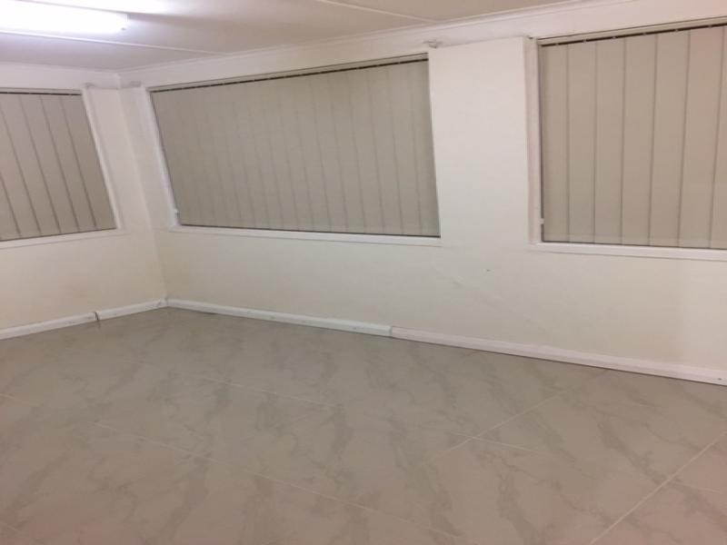 27A  Alexander Street, Smithfield NSW 2164