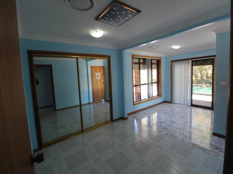 12  BORG PLACE, Prairiewood NSW 2176