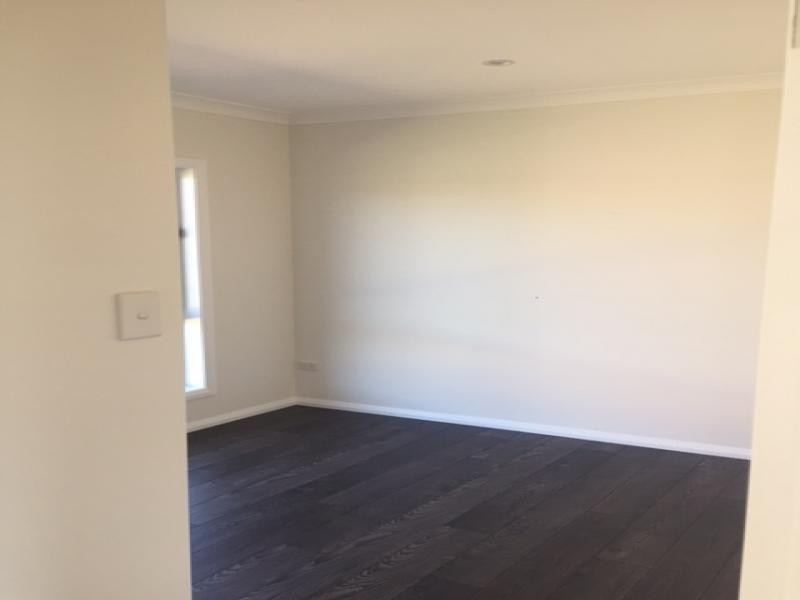 GREENFIELD RD, Greenfield Park NSW 2176