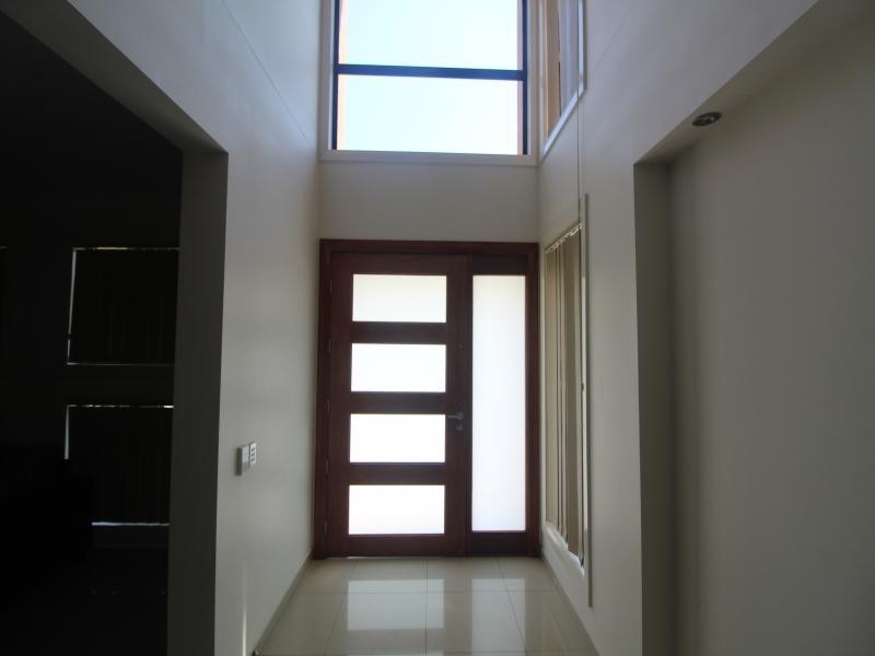 9 KEW ROAD, Hoxton Park NSW 2171