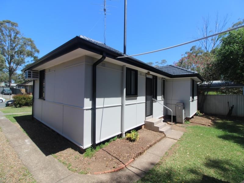 SADLIER AVE, Heckenberg NSW 2168