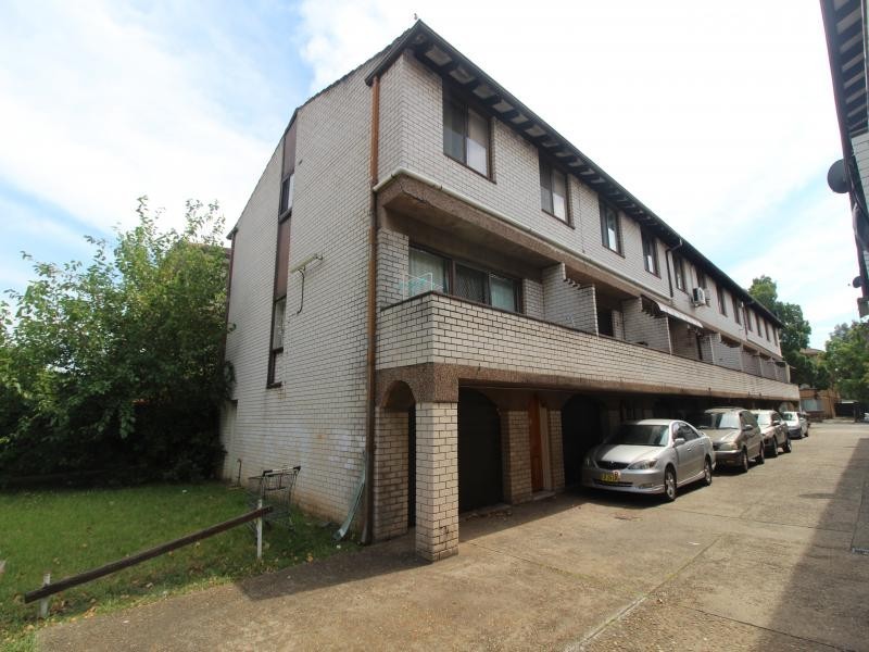 6/85 SMART STREET, Fairfield NSW 2165