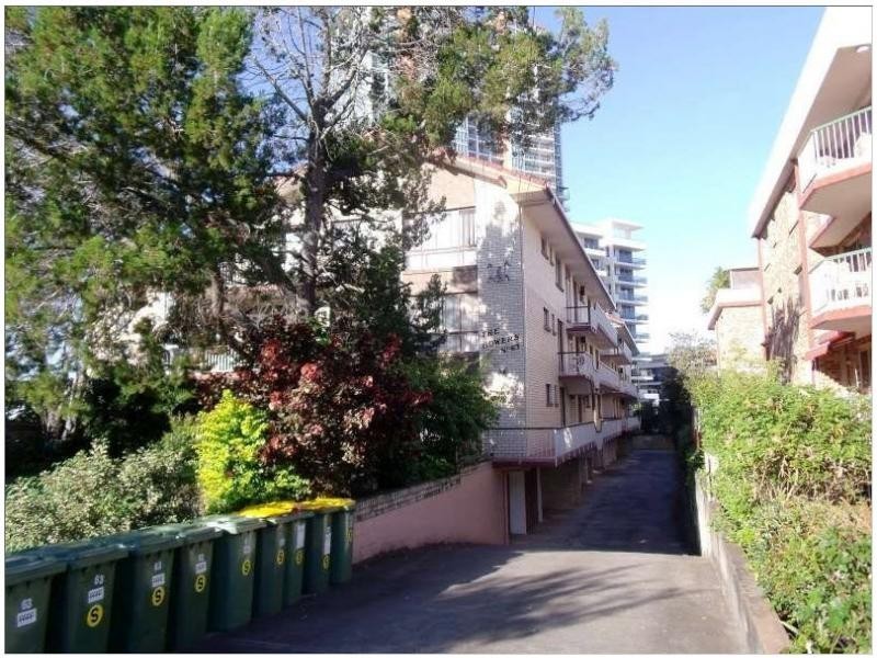 12/63 Bauer St, Southport QLD 4215