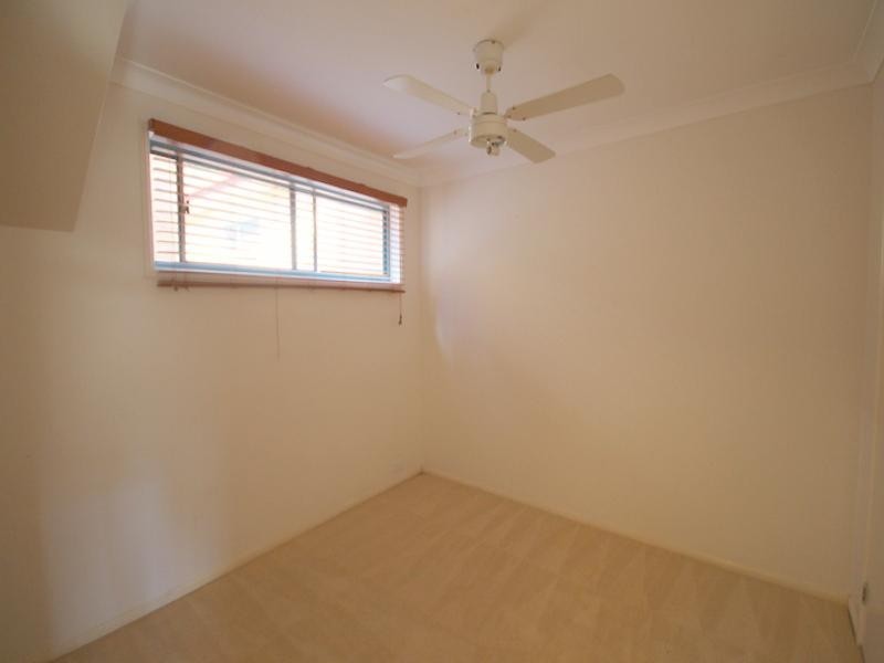 6 Crestridge Cres, Oxenford QLD 4210