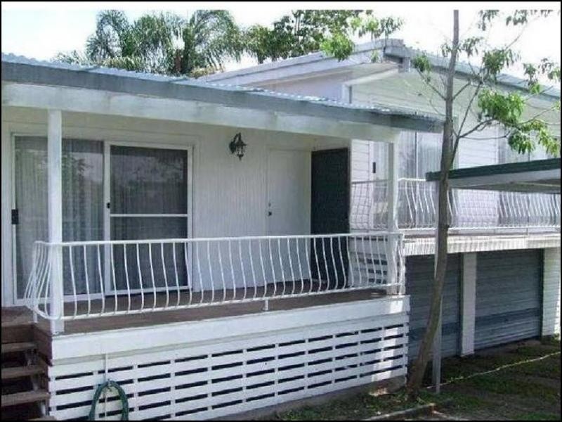 162 Johnston St, Southport QLD 4215