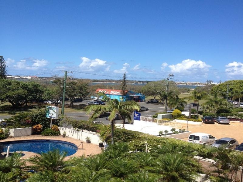 114 Marine Pde, Southport QLD 4215