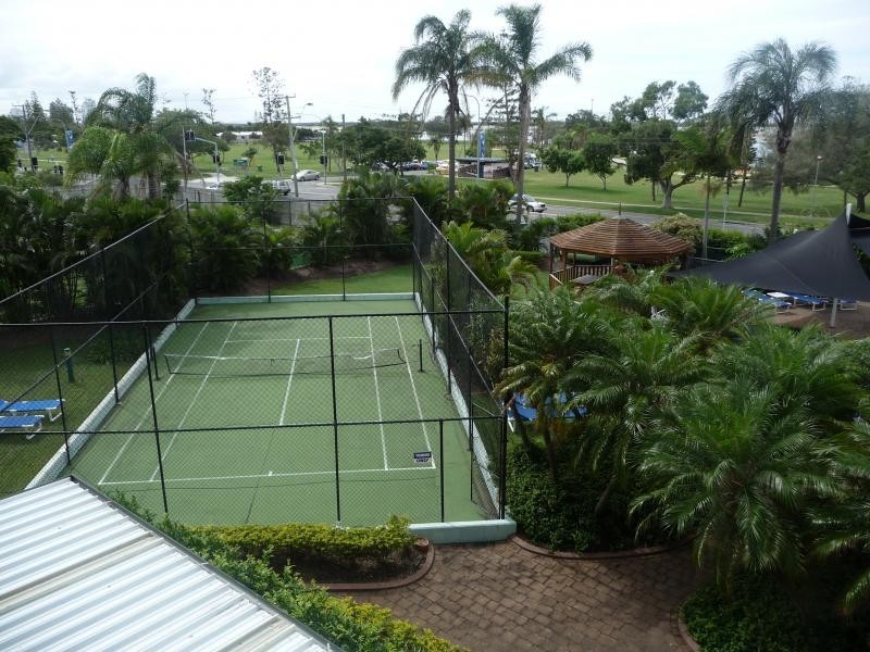 114 Marine Pde, Southport QLD 4215