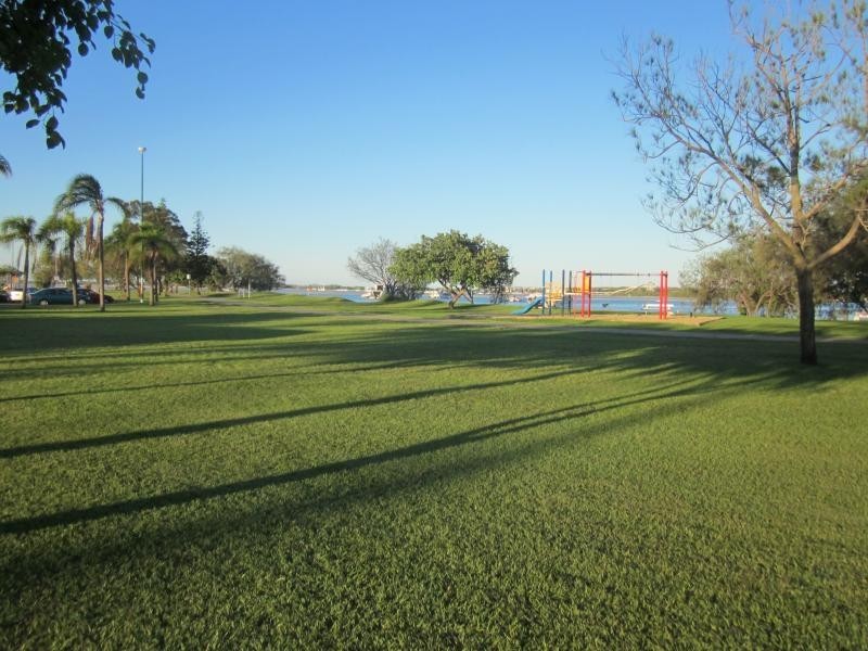 114 Marine Pde, Southport QLD 4215