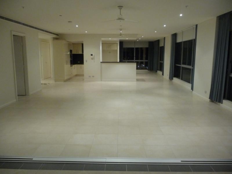 Southport QLD 4215
