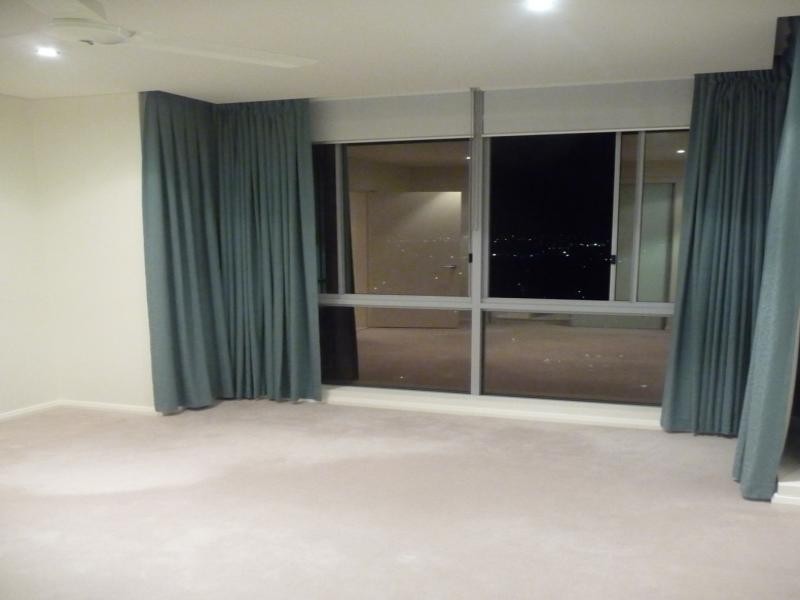 Southport QLD 4215