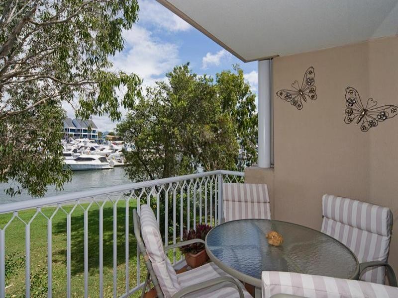 3 Marina Cres, Runaway Bay QLD 4216