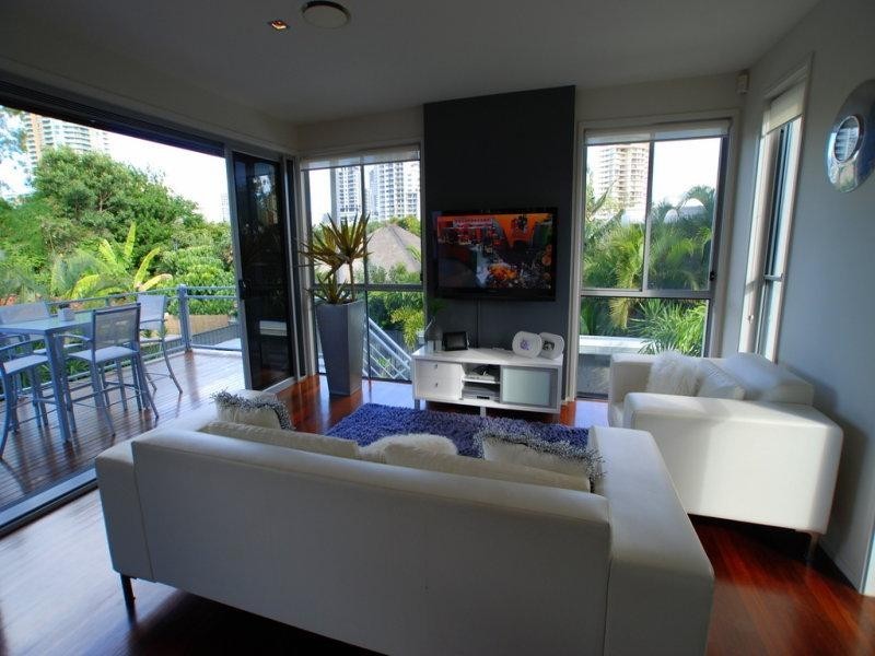 Surfers Paradise QLD 4217