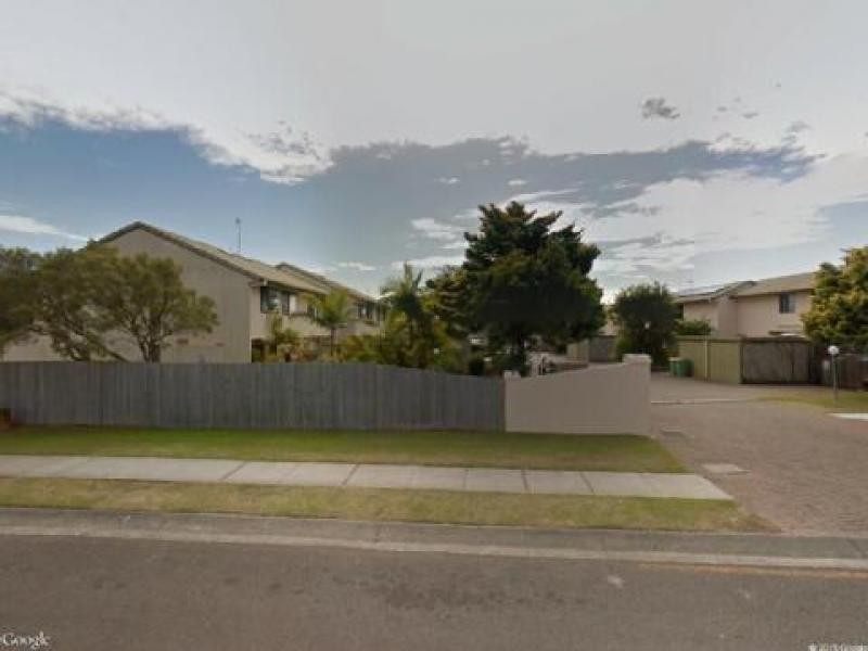 111 Little Usher, Labrador QLD 4215