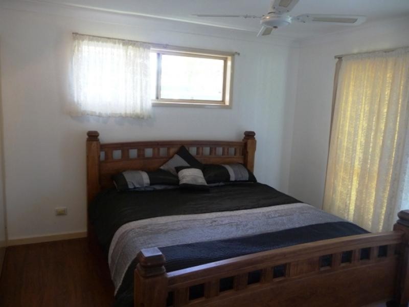 42 Petherbridge Ave, Merrimac QLD 4226