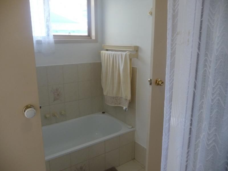 42 Petherbridge Ave, Merrimac QLD 4226