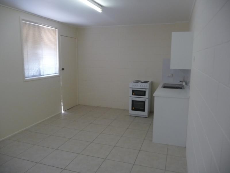 7/146 Frank St, Labrador QLD 4215