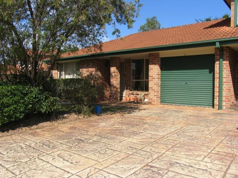 38 Murev Way, Carrara QLD 4211