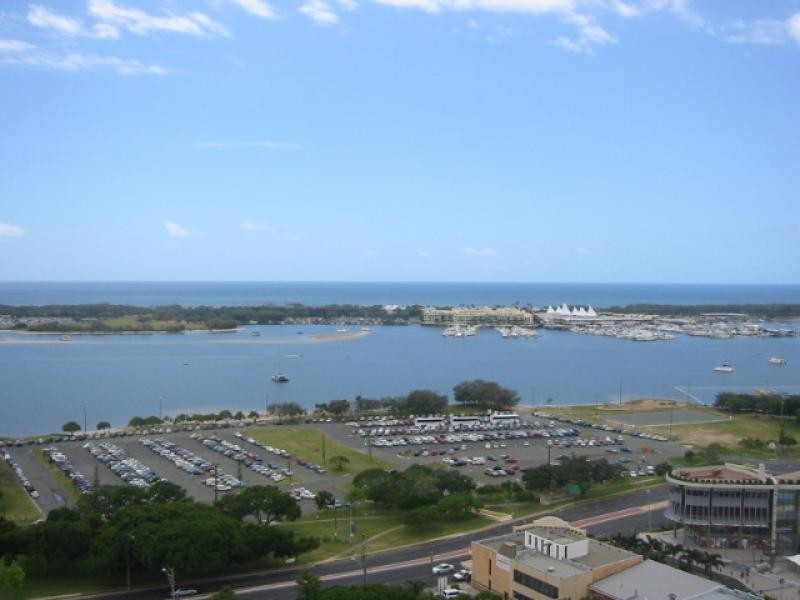 233/105 Scarbourough St, Southport QLD 4215