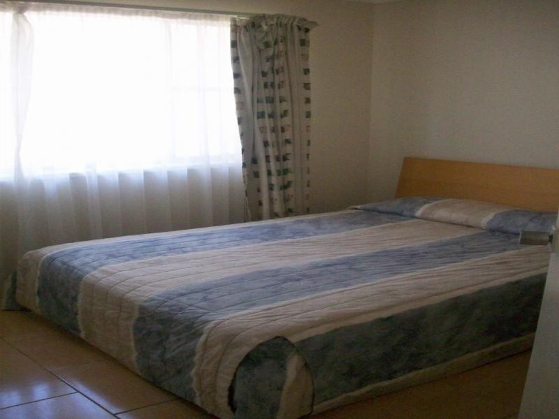 8 Frederick St, Surfers Paradise QLD 4217