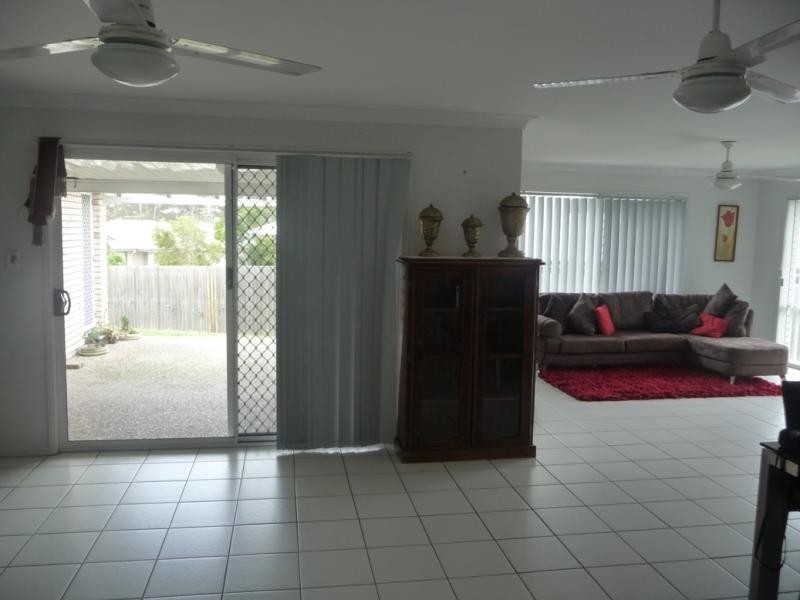 84 Gum St, Warner QLD 4500