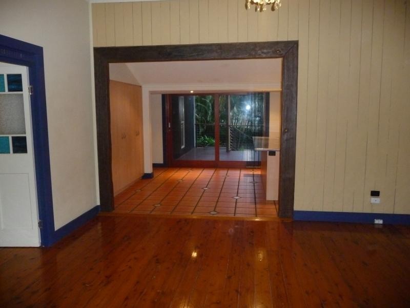 36 Johnston St, Southport QLD 4215