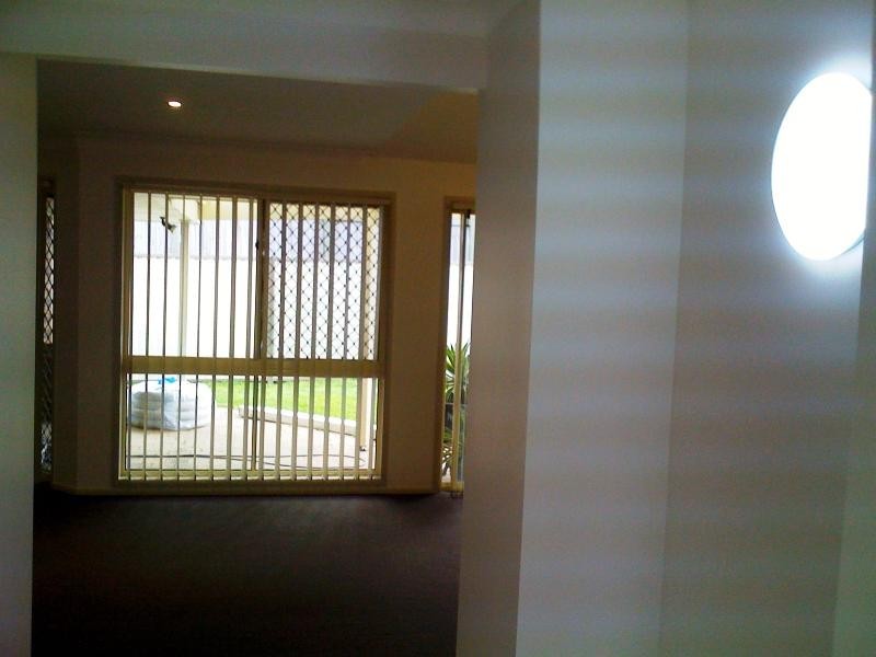 5 Bothwell Cres, Robina QLD 4226