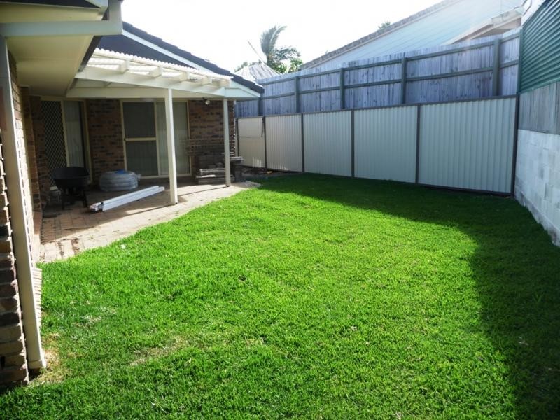 5 Bothwell, Robina QLD 4226