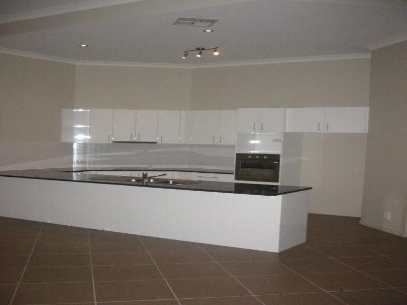 Circa Vista Blvd, Benowa QLD 4217