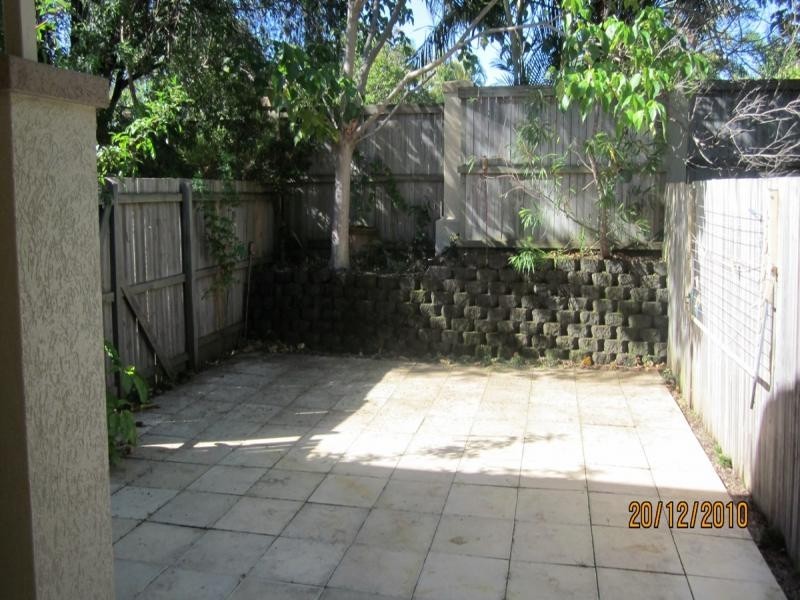 3/96 Pohlman St, Southport QLD 4215