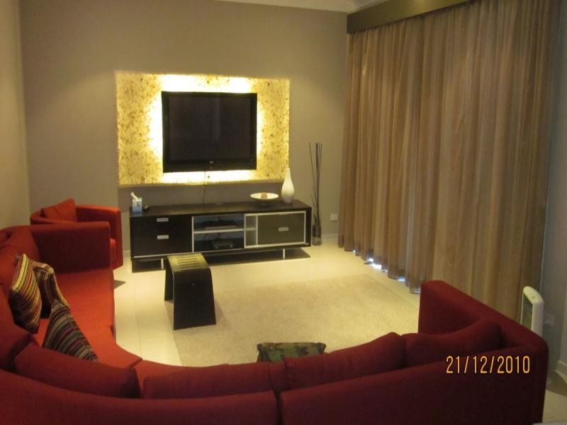 5006 Emerald Islands Drive, Carrara QLD 4211