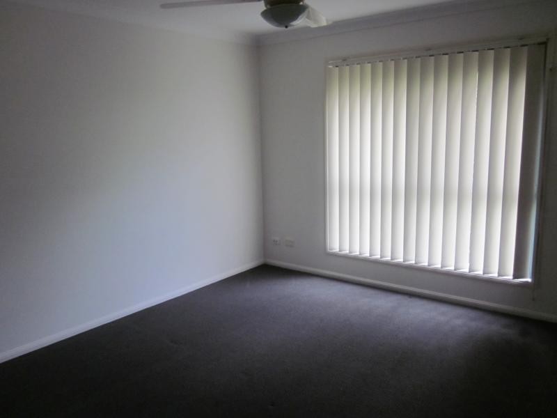 6 Crestridge Cres, Oxenford QLD 4210