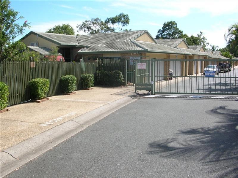 6 Crestridge Cres, Oxenford QLD 4210