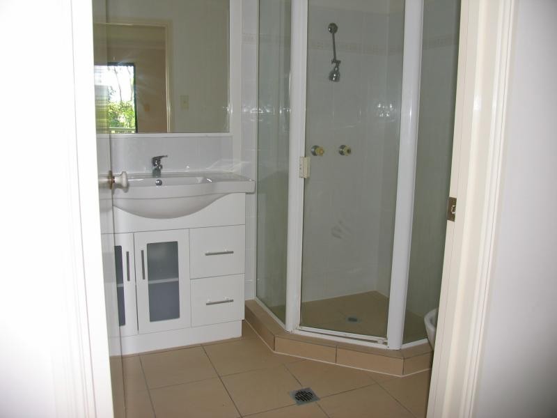 6 Crestridge Cres, Oxenford QLD 4210