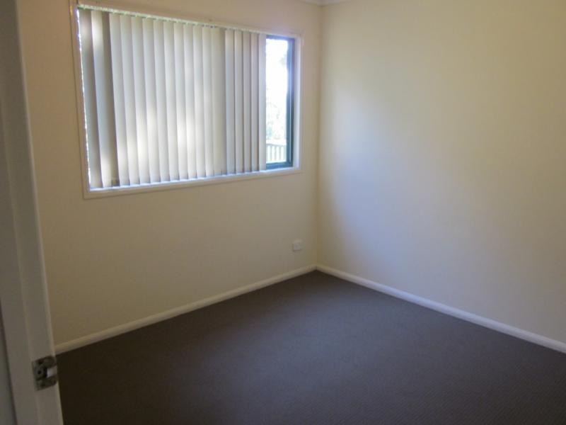 6 Crestridge Cres, Oxenford QLD 4210