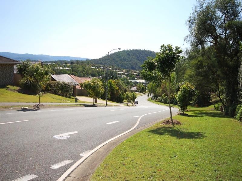 6 Crestridge Cres, Oxenford QLD 4210