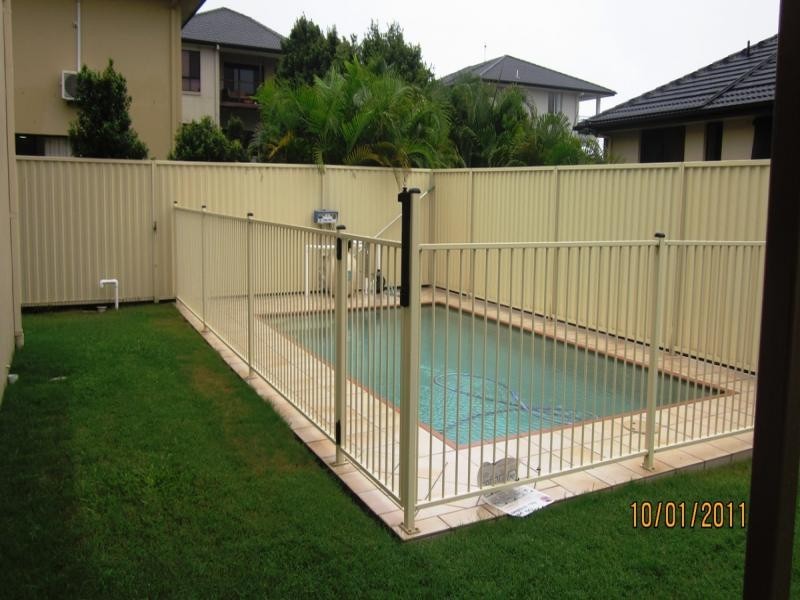 Highland Park QLD 4211