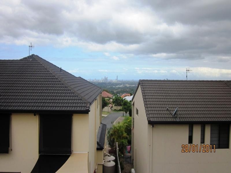 Highland Park QLD 4211
