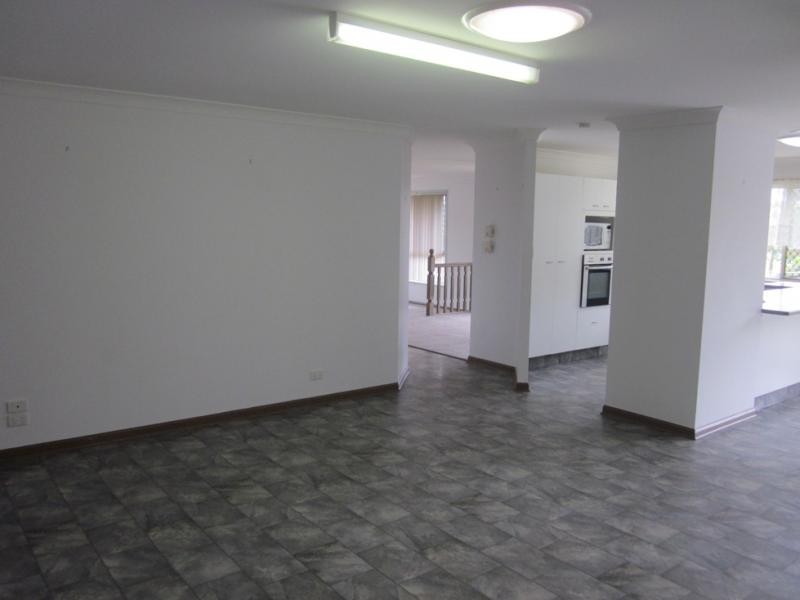 Ryfield Rd, Carrara QLD 4211