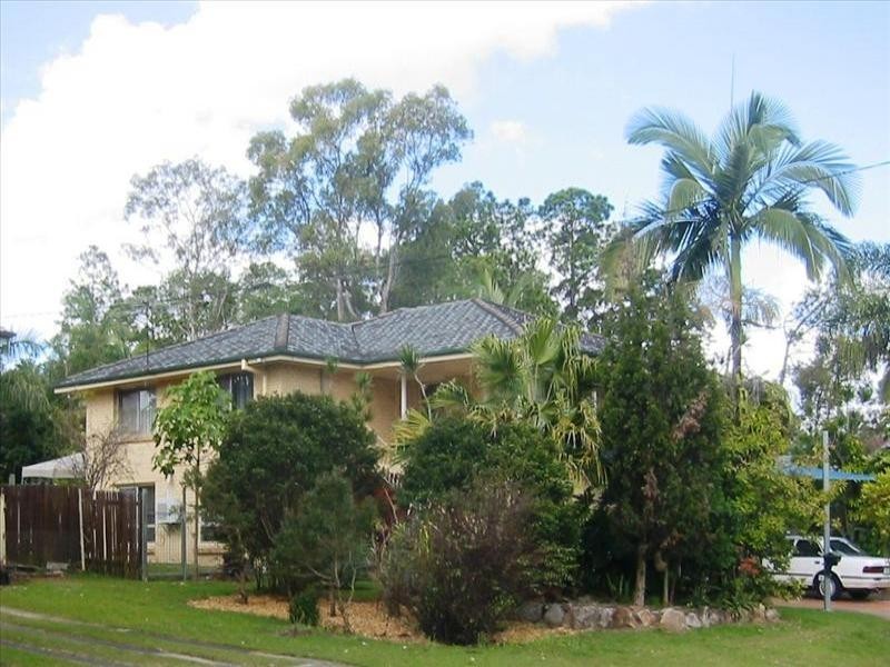 14 Boscawen St, Rochedale South QLD 4123