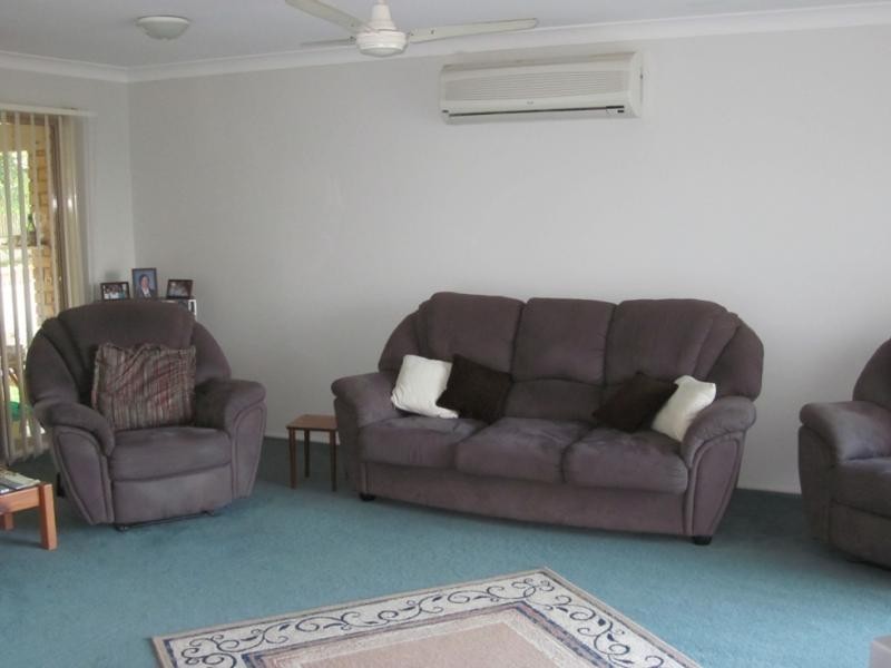 6 Greaves Crt, Carrara QLD 4211