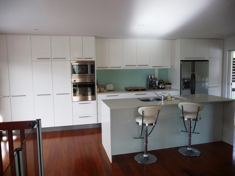 127 Benowa Rd, Southport QLD 4215