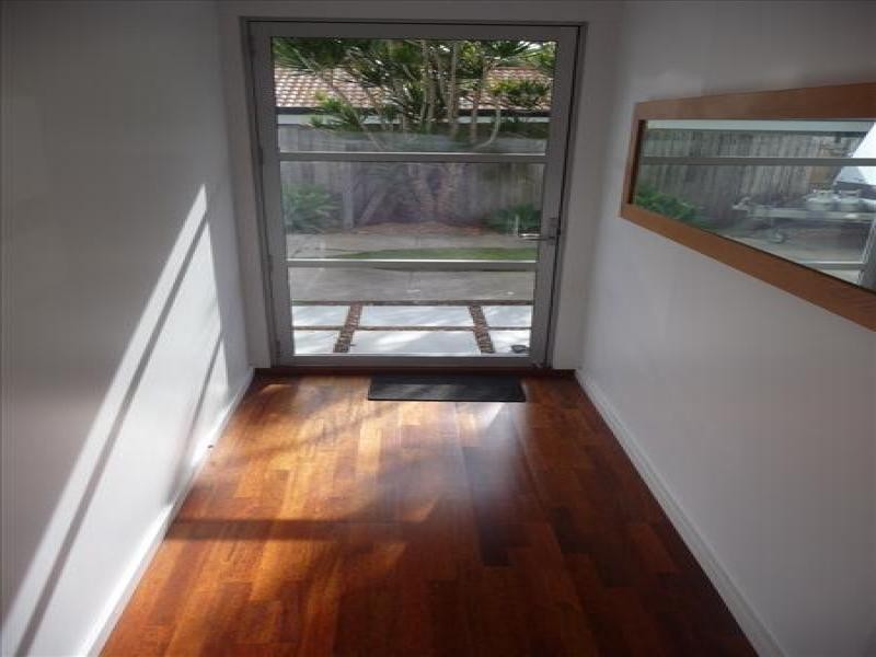 127 Benowa Rd, Southport QLD 4215