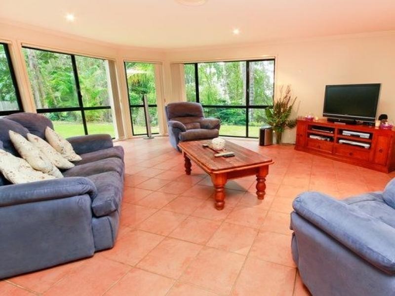 38 Chopin Ct, Nerang QLD 4211