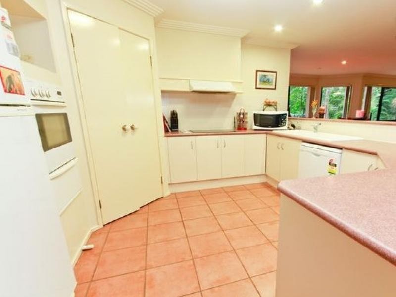 38 Chopin Ct, Nerang QLD 4211