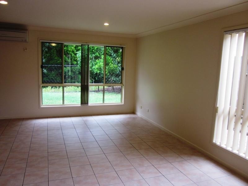 10 Lacie Ct, Mudgeeraba QLD 4213