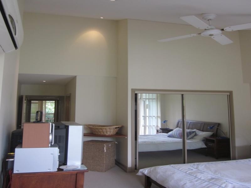 76-80 Chichester Dve, Arundel QLD 4214