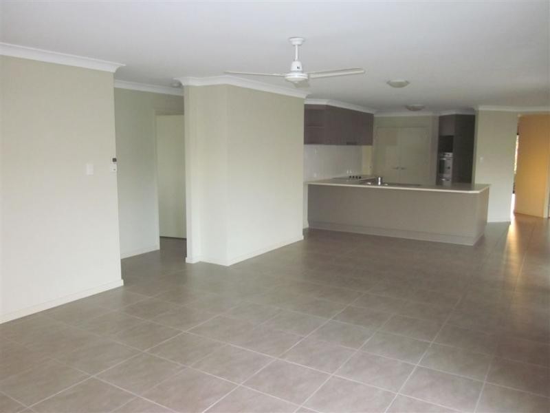 28 Brushwood Circuit, Forest Lake QLD 4078